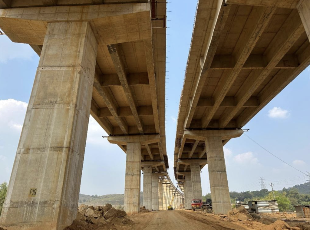 Detailed Design of balanced works of Six Lane Baunsaguar-Baraja Section of NH-130-CD Road from Km 293+000 to km 338+500 under Raipur-Visakhapatnam Economic Corridor in the state of Odisha on HAM.